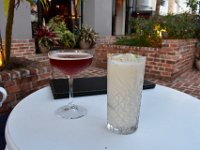 19  Rhum coco, cocktail "Presidente" (vermount, rhum et grenade), mojito ananas grillé :)