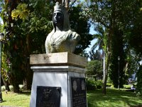 31  Buste de Christophe Colomb, offert en 2002 par les descendants de l'explorateur, pour le cinq centième anniversaire de son arrivée au Costa Rica à Puerto Limón, en septembre 1502, afin de rappeler les liens d'amitié unissant le pays à l'Espagne.
