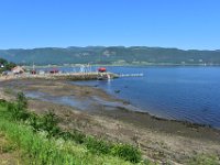 1  Le village de l'Anse-St-Jean, au bord de la Baie du même nom, est classé parmi les Plus Beaux Villages du Québec, grâce au charme de ses maisons colorées, à son port et à la vue sur le Fjord :)