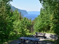6  Enfin, le point de vue de l'Anse de Tabatière est parmi les plus beaux et est accessible en voiture depuis l'Anse-St-Jean. Il permet d'accéder à plusieurs belvédères sur le Fjord.