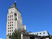 140  Vue sur l'Edifice Price depuis la Rue des Jardins :)