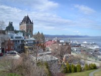 79  Vue sur le Château, la Terrasse Dufferin et le fleuve en contrebas, depuis la Terrasse Pierre-Dugua-de-Mons (ou Terrasse St-Denis), à côté de chez nous.
