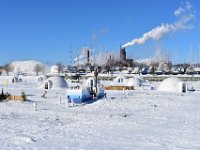 13  Igloos du village nordique au Vieux-Port, où l'on peut pratiquer la pêche sur glace !