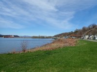 48  Côté Lévis (rive sud), le long du St-Laurent sur la piste vélo "le Parcours des Anses".