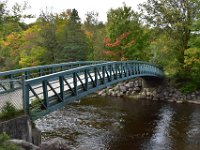 85  Le joli pont du Parc Chauveau (cf. onglet "Une année à Québec Ville (2018)" pour la version printannière :))
