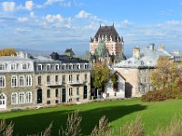 177  Avenue St-Denis, derrière le Château Frontenac.