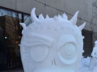 25  Sculpture sur neige représentant le coronavirus !