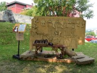 83  En 1668, Jean Talon fait établir une tannerie qui connaît un grand succès avec une production de 8000 paires par année, de quoi chausser toute la colonie. Ainsi, Jean Talon va façonner l'organisation de la colonie (nourriture, boissons, vêtements, etc.).