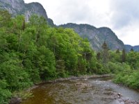 1  Au départ de la randonnée du Sentier Les Caps au départ de la Baie-Eternité. Passage sur la Rivière Eternité.
