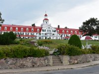 36  Il a été construit en 1865 sur le site du poste de traite de la Compagnie de la Baie d'Hudson. [25 Juillet 2021]
