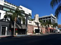 5  Hollywood Boulevard n'est pas que faste et paillettes, une grande partie est calme. A partir de Cahuenga en allant vers l'est, on croise même de nombreux sans-abris.