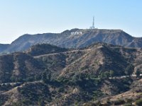 18  La vue est imprenable sur le panneau "Hollywood" (Hollywood sign) :) Il s'agit à l'origine d'une publicité installée en 1923 (Hollywoodland) dont les dernières lettres ont disparu et qui a été sauvé de la décrépitude par les dons de stars comme David Bowie, Steven Spielberg ou Tom Hanks.