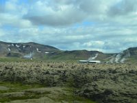 3  En bus, sur la route 1 du Sud, des coulées de lave et de la géothermie.