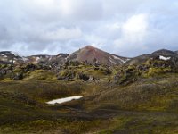 4  La randonnée commence par la traversée du champ de lave du Landmannalaugar.