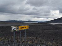 13  Retour à la route à Hrauneyar, mais pas pour longtemps ... Nous prenons la piste F208 direction le Landmannalaugar !