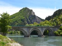 4  Au bord du Buëch, avant d'arriver à Sisteron.