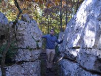 19  Balade dans le bois des Païolives, connu pour ses rochers disposés de façon stupéfiante !