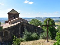 13  L'Eglise romane St-Maurice et la chapelle de la Reine.