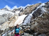 4  On s'élève et on commence à progresser avec vue sur le magnifique Glacier Blanc.