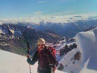 7  Arrivés en haut du couloir ! La vue se dévoile sur les Alpes du Nord.