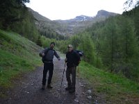 1  Départ à 5h50 en ce vendredi 3 juin au matin, avec Jean-Paul, direction le Col de la Pisse et la Cabane des Parisiens (et pourquoi pas le Vieux Chaillol - 3163m si le temps le permet) depuis la station de Chaillol 1600 dans le Champsaur.