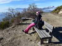 6  Petite pause au pied du sommet de Faudon pour admirer la vue ...