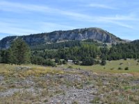 2  Vue sur la Crête des Baumes dès le début de la balade en descendant.