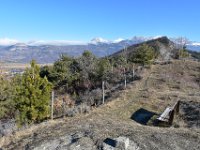 9  Vue à l'Est sur le Chapeau de Napoléon, les Autanes, le Piolit.