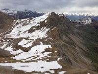 14  A droite, les Aiguilles de Chabrières.