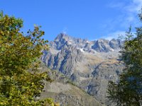 2  Vue sur l'Olan (3564m), l'un des sommets du Valgaudemar.