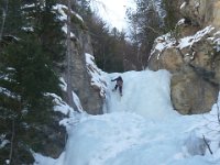 6  Nous remontons la cascade par paliers, sur un total de 200 à 300m. Cette cascade est parfaite pour une première !