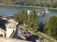 9  Vue sur le pont depuis les remparts : 9